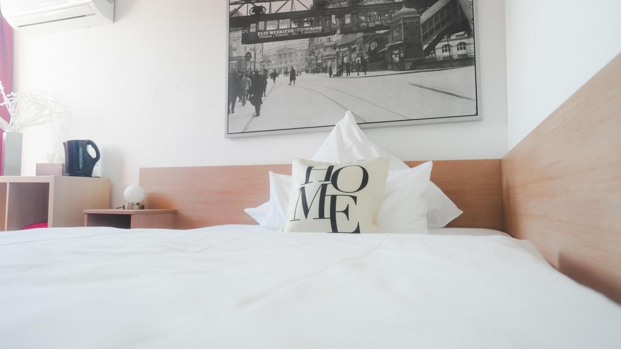 Hotel Koenig Ремшейд Экстерьер фото